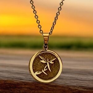 Vintage Gold Tone Dragonfly Pendant Necklace - Textured Medallion Charm